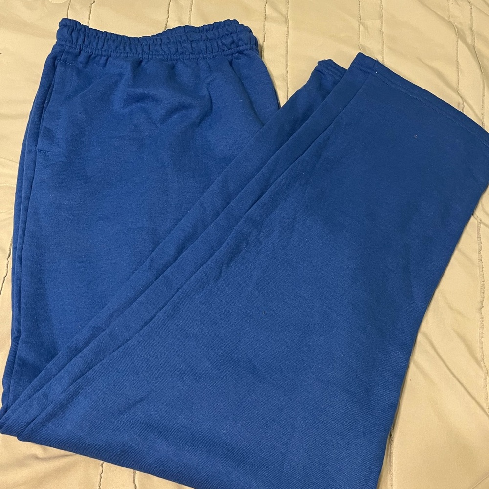 Gildan Blue Sweatpants Relaxed Fit Elastic Waist
